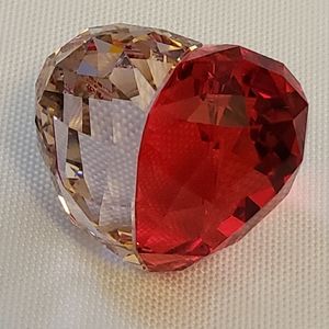 Swarovski love heart, medium, light siam